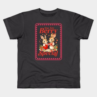 Illustration of Bunnies with Strawberries Vintage Style - Valentine's Day Gift and for Animal Lovers Kids T-Shirt